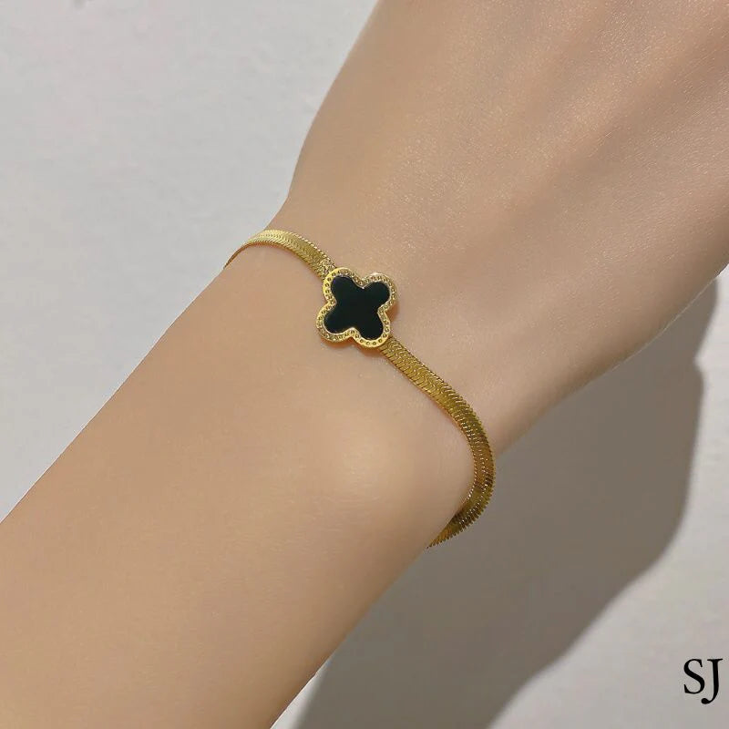 Clover snake chain bracelet